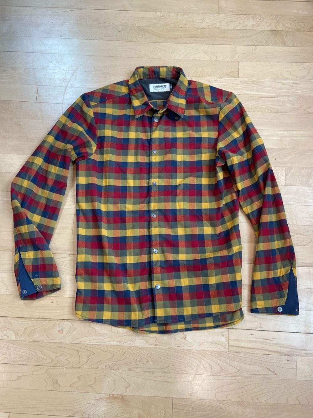 Fjallraven /Specialized Riders flannel men’s medium Multi color Blue Mustard Red